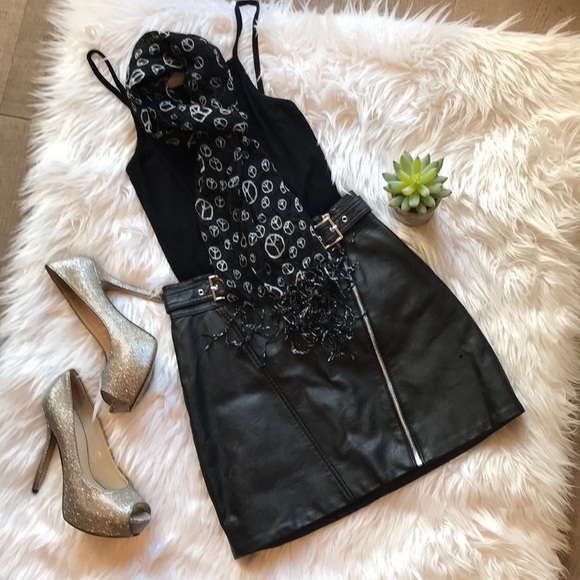 Topshop Dresses & Skirts - HP!  Topshop Vegan Leather Mini Skirt - EUC!